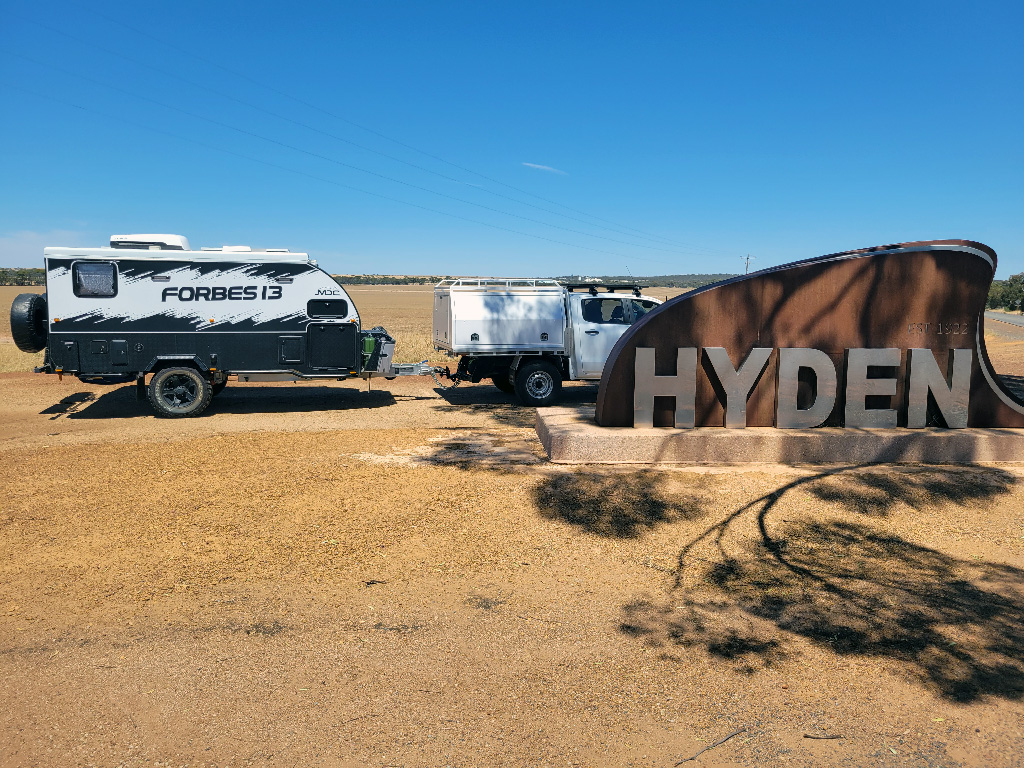 WA Road Trip Guide: Small Caravan & Hybrid Off-Grid Camping WA Road Trip Guide off-grid with a small caravan in Hyden WA