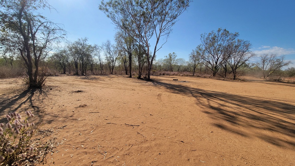 Lennard River Campground is a good place to camp while exploring Windjana Gorge and Tunnel Creek