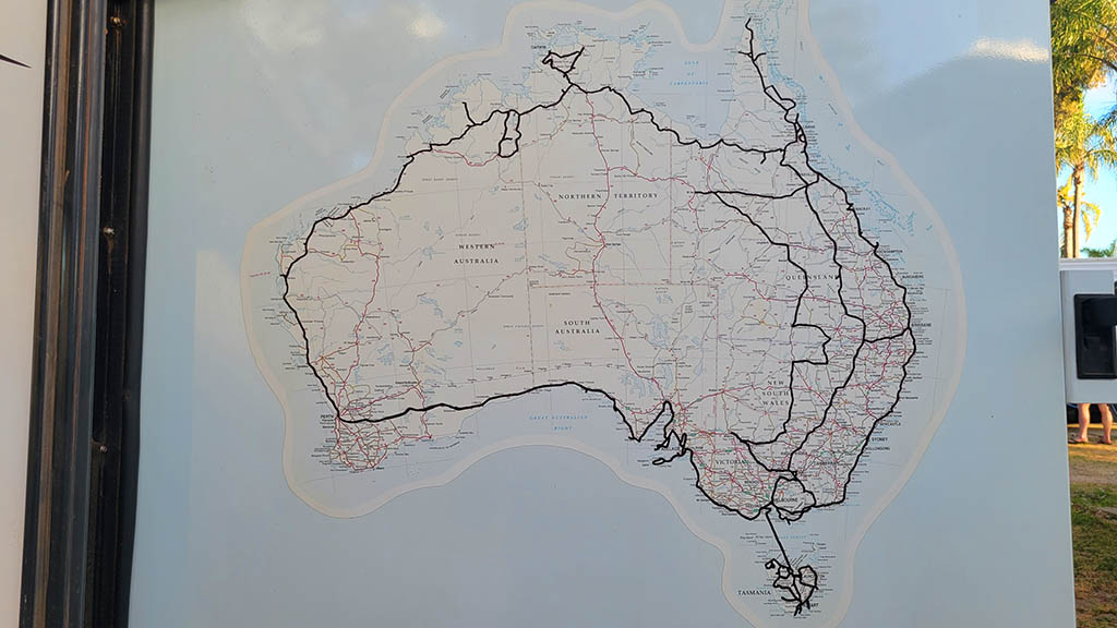 A map showing the route Road Trip Nomads took on a 2 year lap of Australia