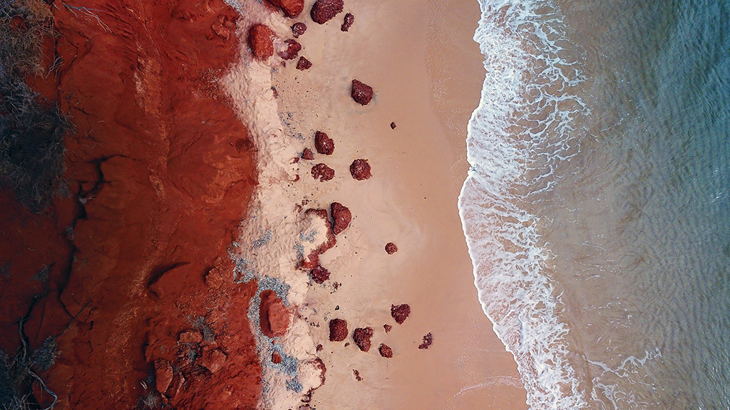Accessible only by 4WD and small caravans is Cape Peron in Shark Bay